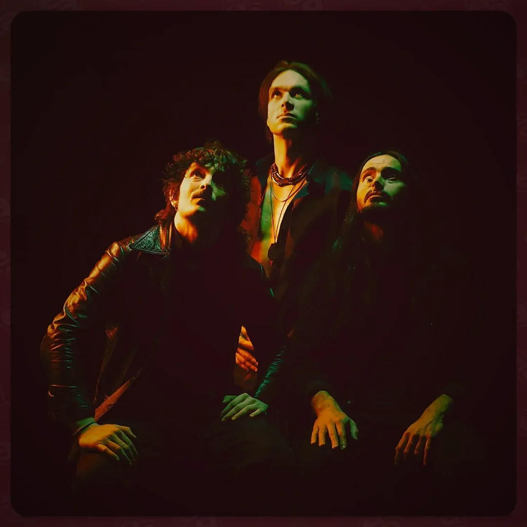 Dirty Sound Magnet